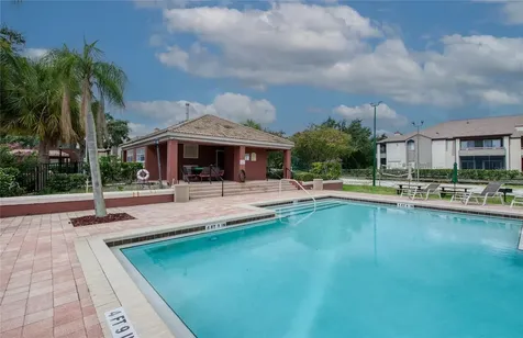 10263 Gandy Boulevard N St Petersburg FL 33702