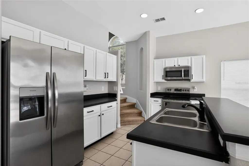 722 Cadiz Loop Davenport FL 33837