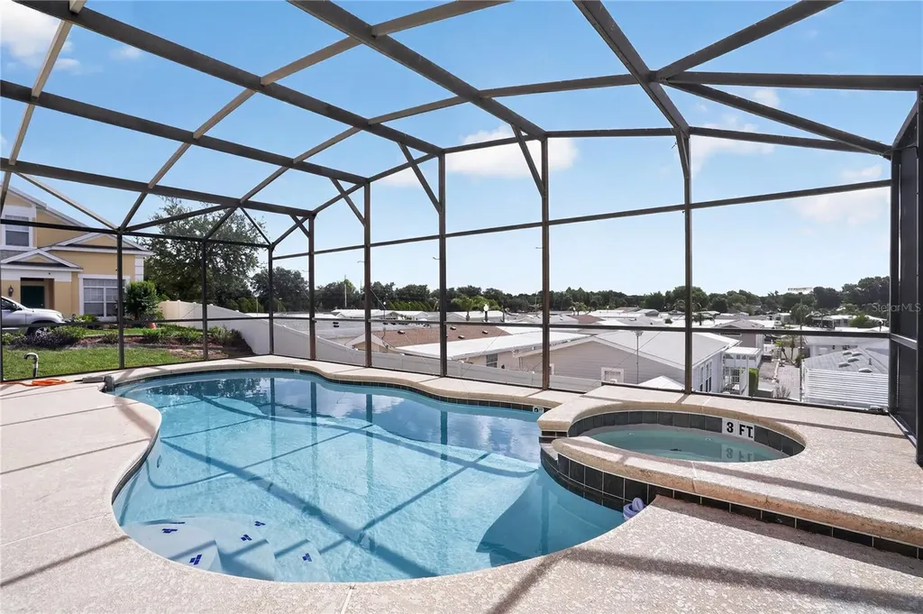 722 Cadiz Loop Davenport FL 33837