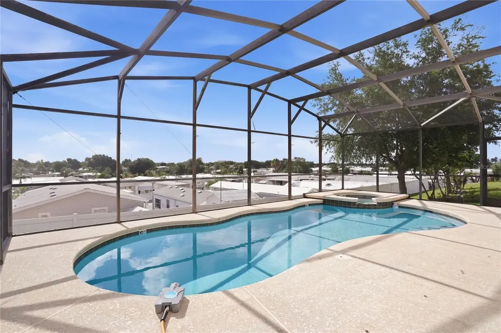 722 Cadiz Loop Davenport FL 33837