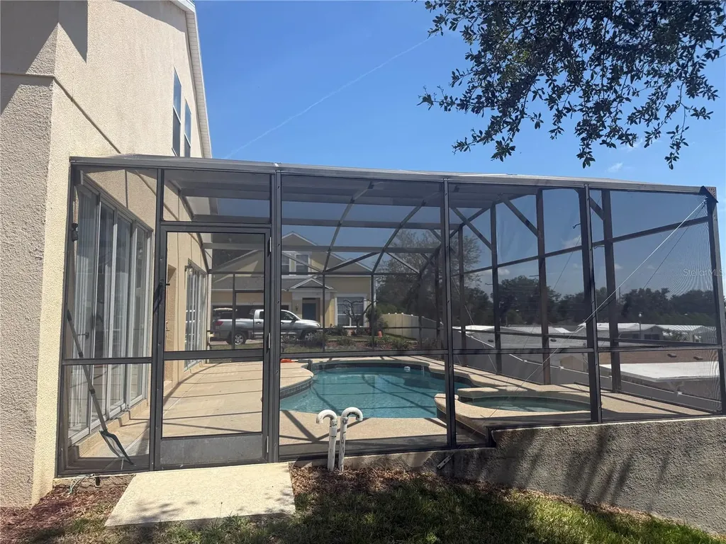 722 Cadiz Loop Davenport FL 33837