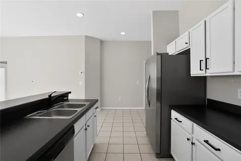 722 Cadiz Loop Davenport FL 33837