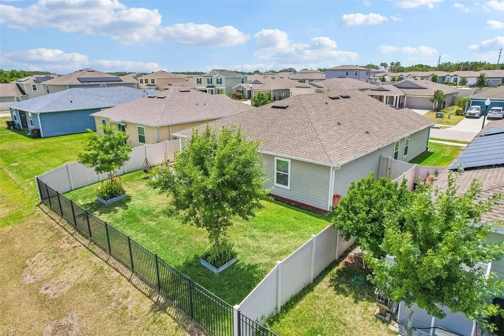 717 Simone Court Haines City FL 33844
