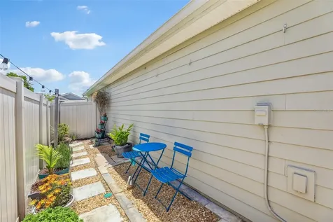 717 Simone Court Haines City FL 33844