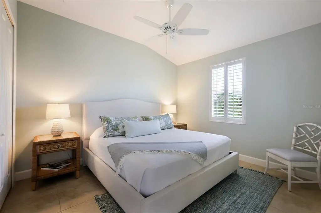 258 Sapphire Lake Drive Bradenton FL 34209