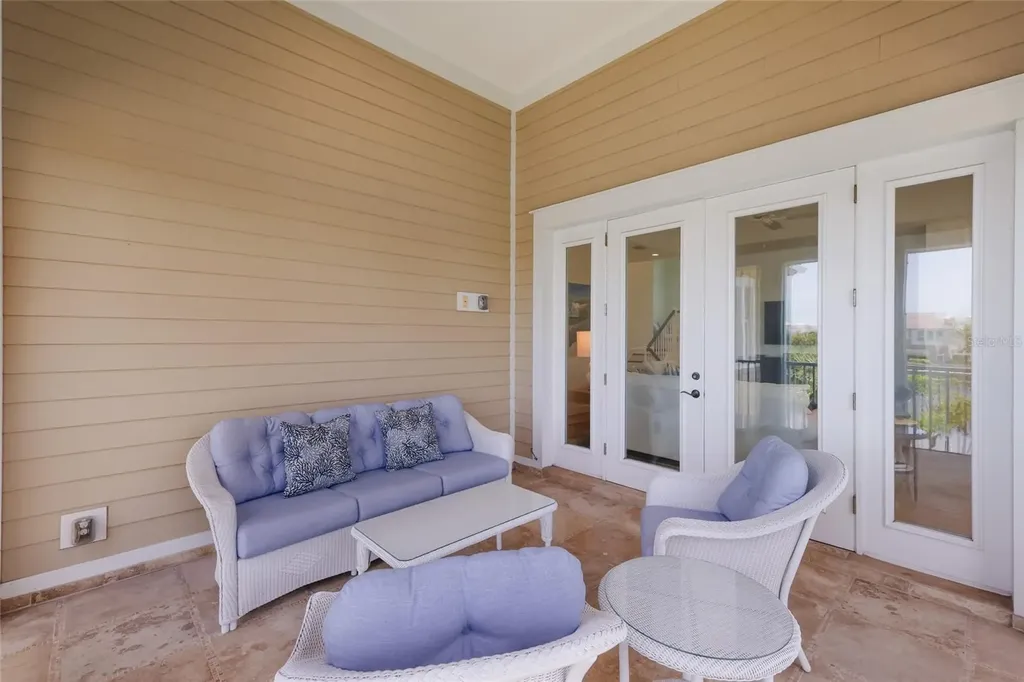 258 Sapphire Lake Drive Bradenton FL 34209