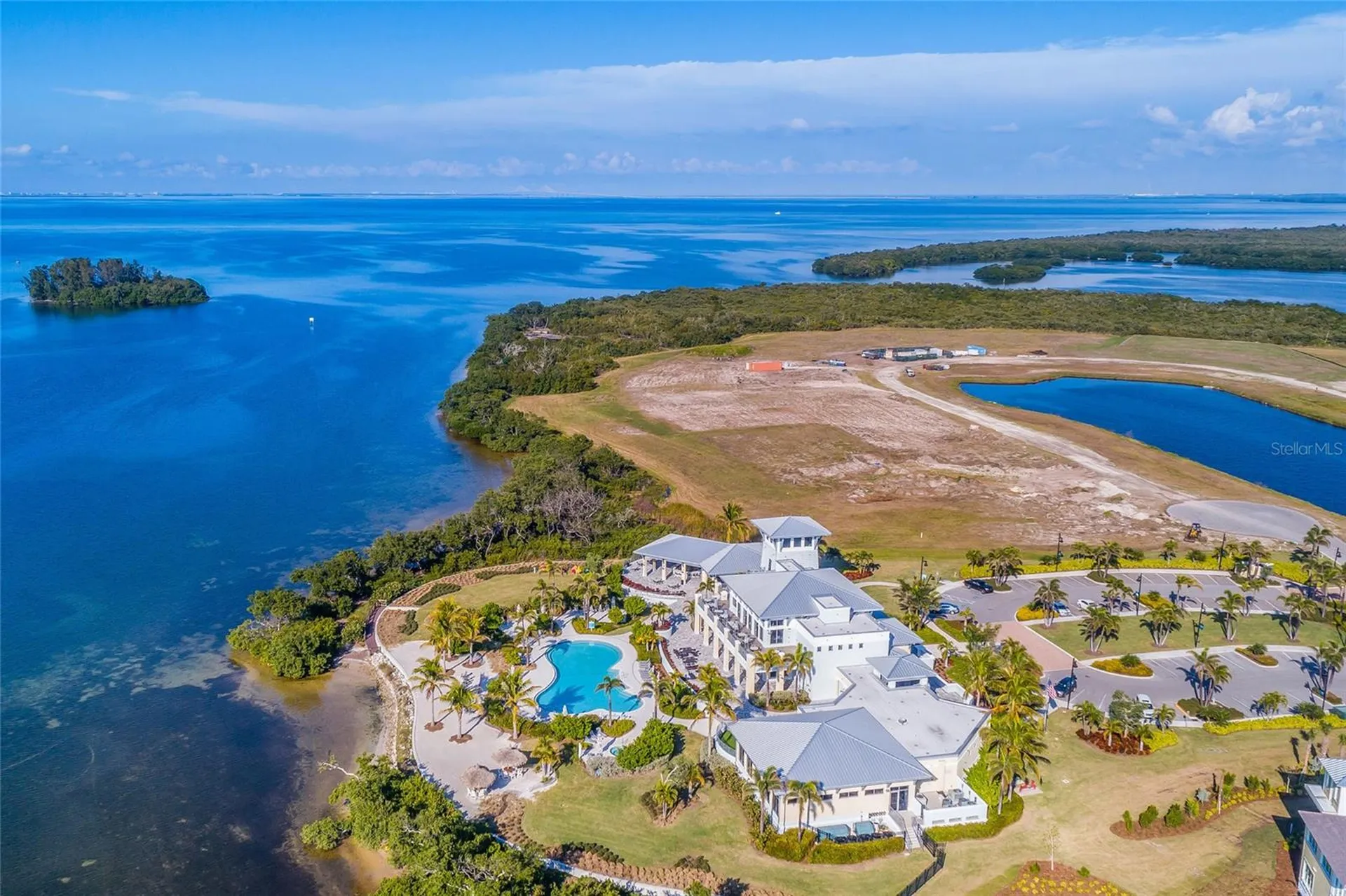 258 Sapphire Lake Drive Bradenton FL 34209