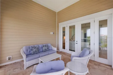258 Sapphire Lake Drive Bradenton FL 34209
