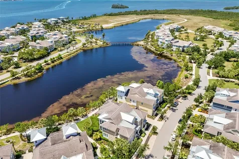258 Sapphire Lake Drive Bradenton FL 34209