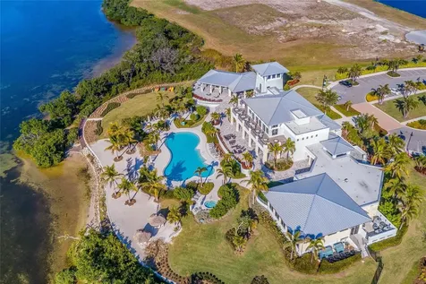 258 Sapphire Lake Drive Bradenton FL 34209