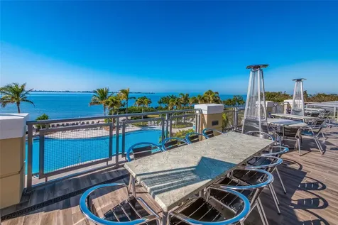 258 Sapphire Lake Drive Bradenton FL 34209