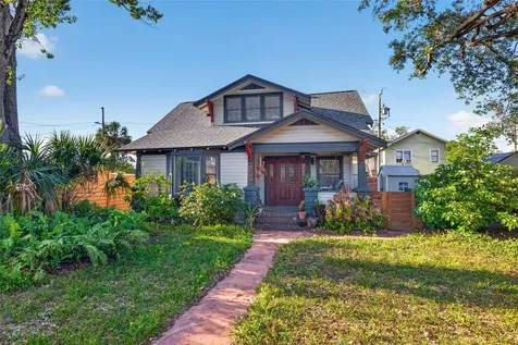 2419 Dartmouth Avenue N St Petersburg FL 33713