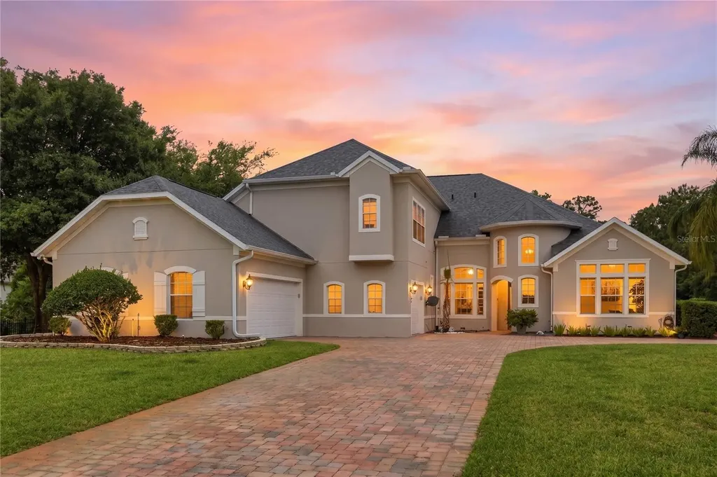 14106 Oakwood Cove Lane Orlando FL 32832