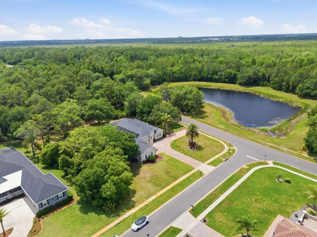 14106 Oakwood Cove Lane Orlando FL 32832