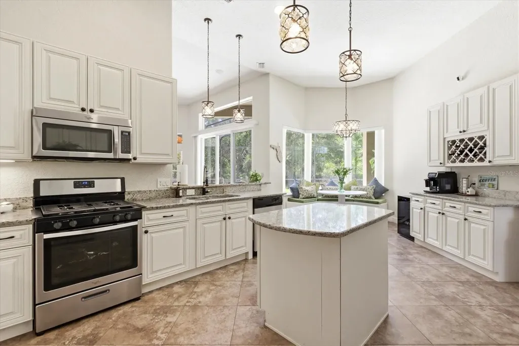 14106 Oakwood Cove Lane Orlando FL 32832