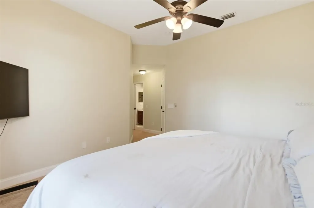 14106 Oakwood Cove Lane Orlando FL 32832