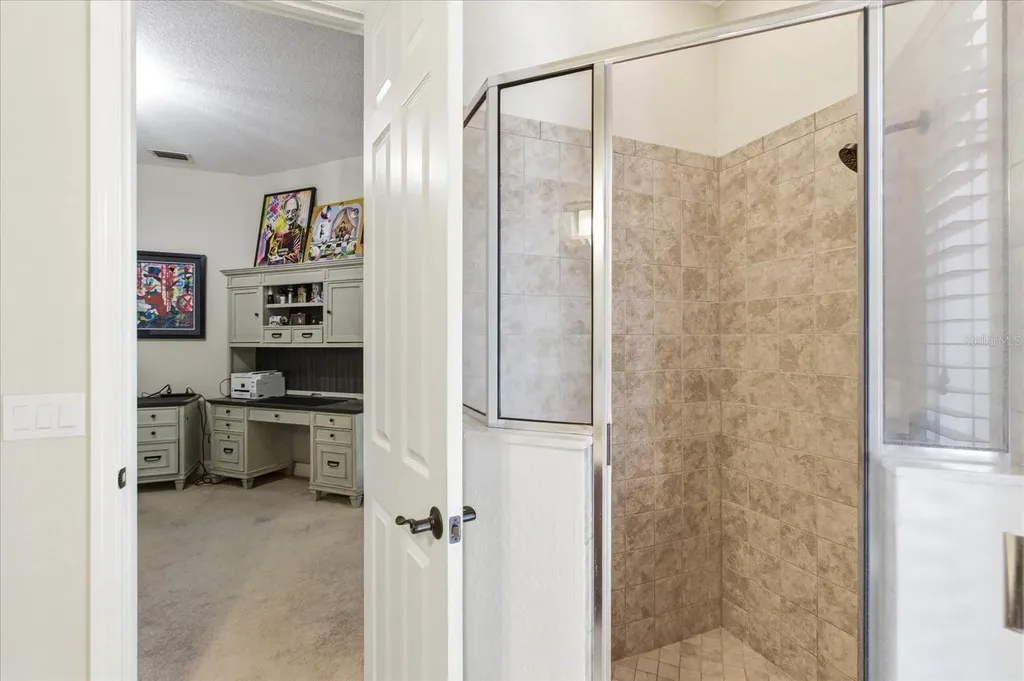 14106 Oakwood Cove Lane Orlando FL 32832