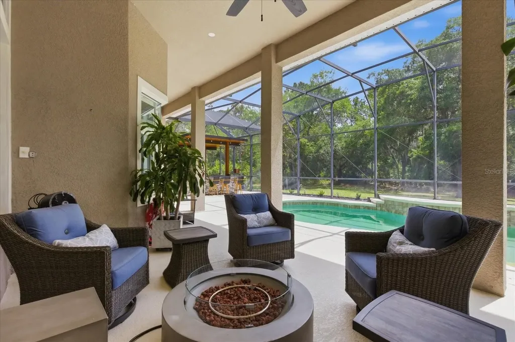 14106 Oakwood Cove Lane Orlando FL 32832