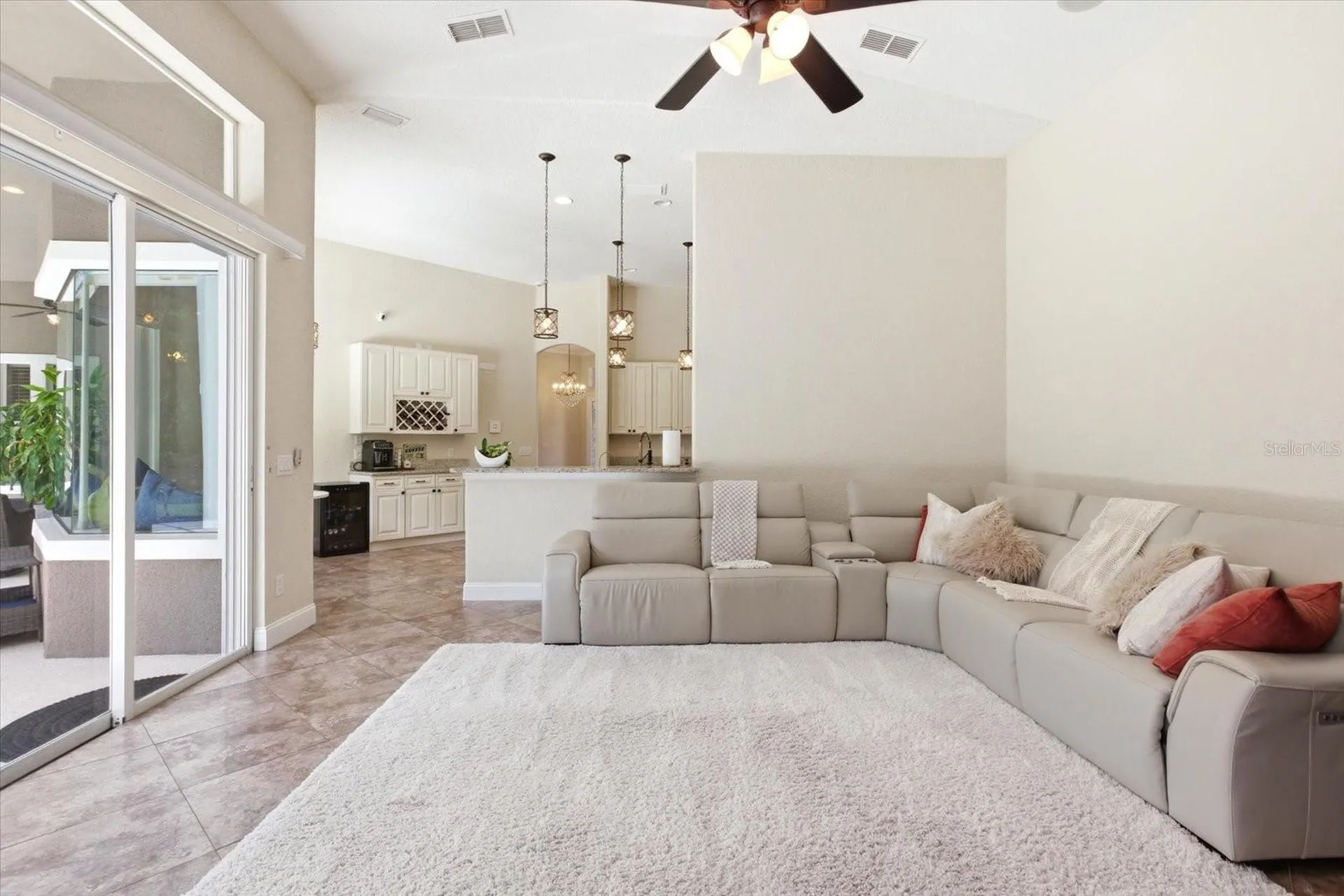 14106 Oakwood Cove Lane Orlando FL 32832
