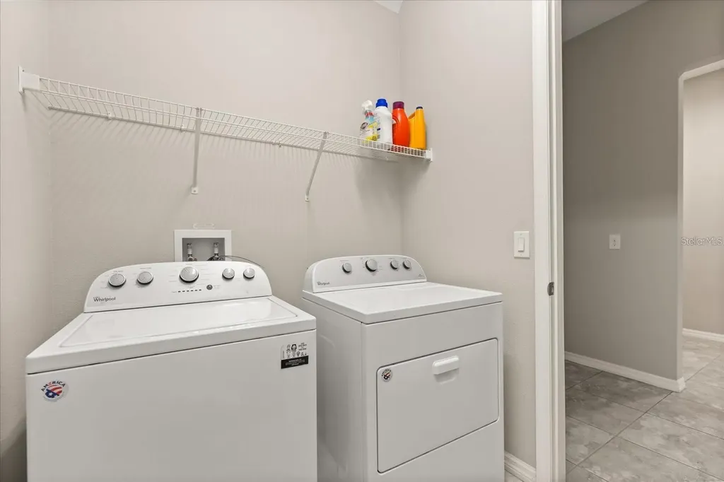 1046 Grand Hilltop Drive Apopka FL 32703