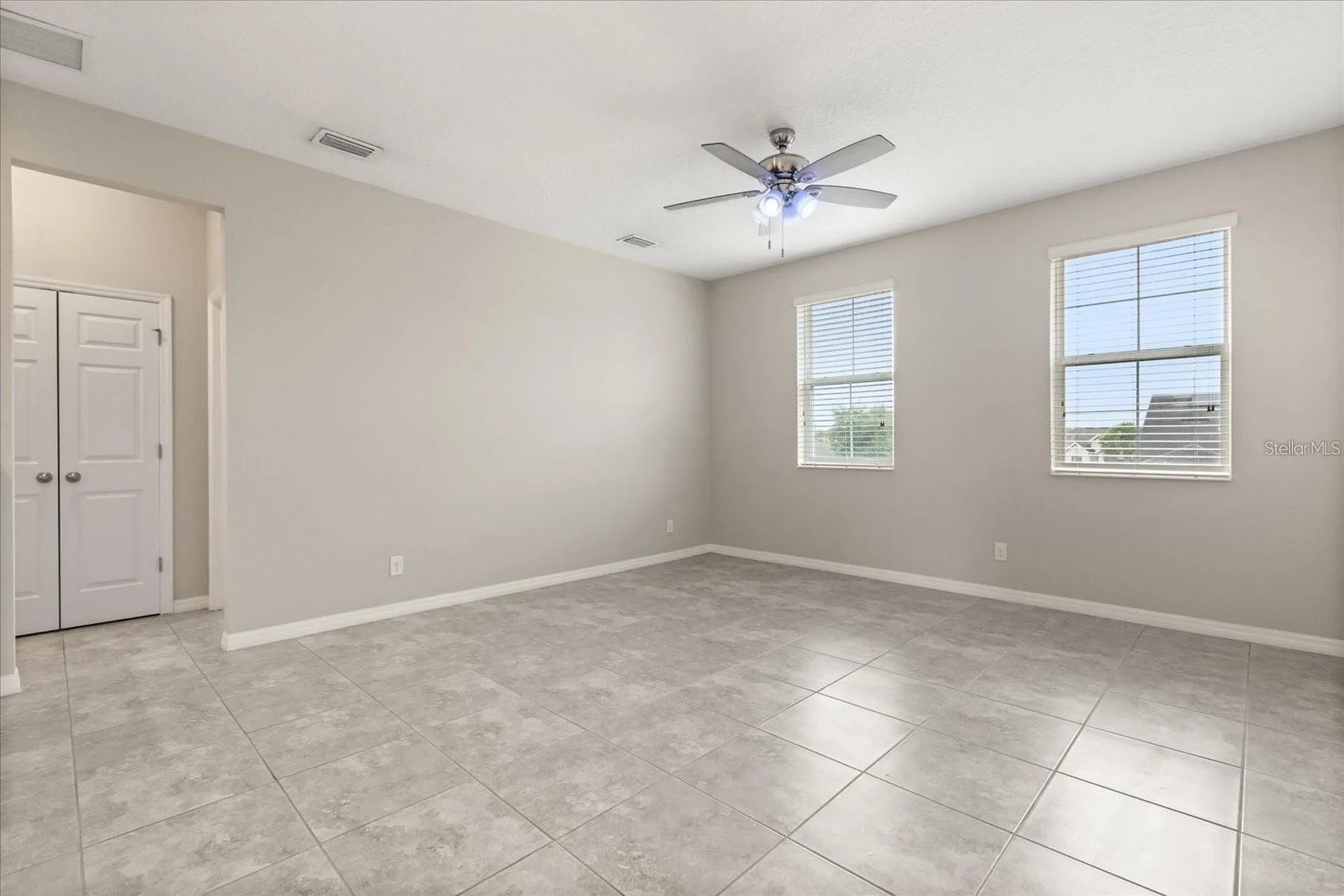1046 Grand Hilltop Drive Apopka FL 32703