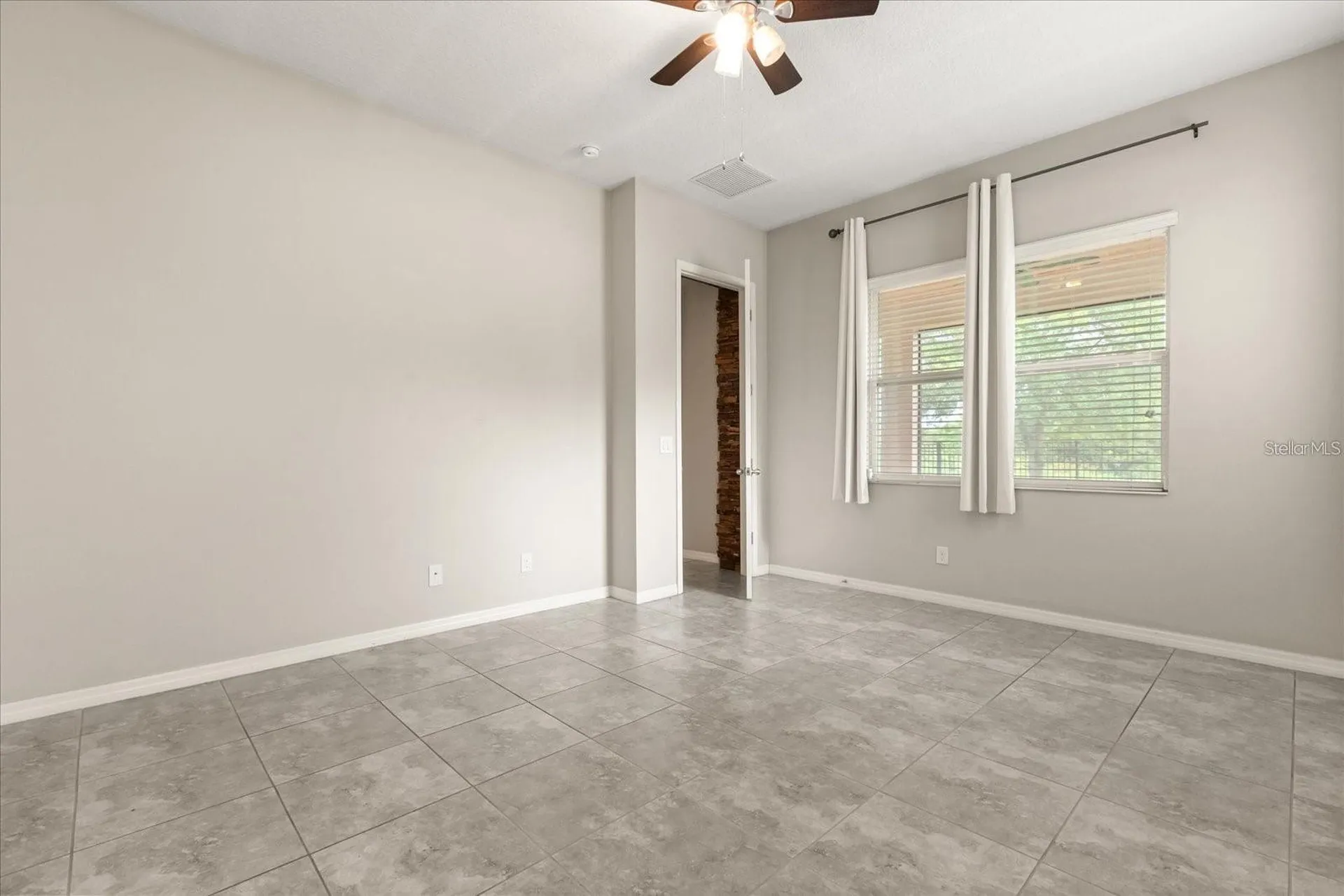 1046 Grand Hilltop Drive Apopka FL 32703