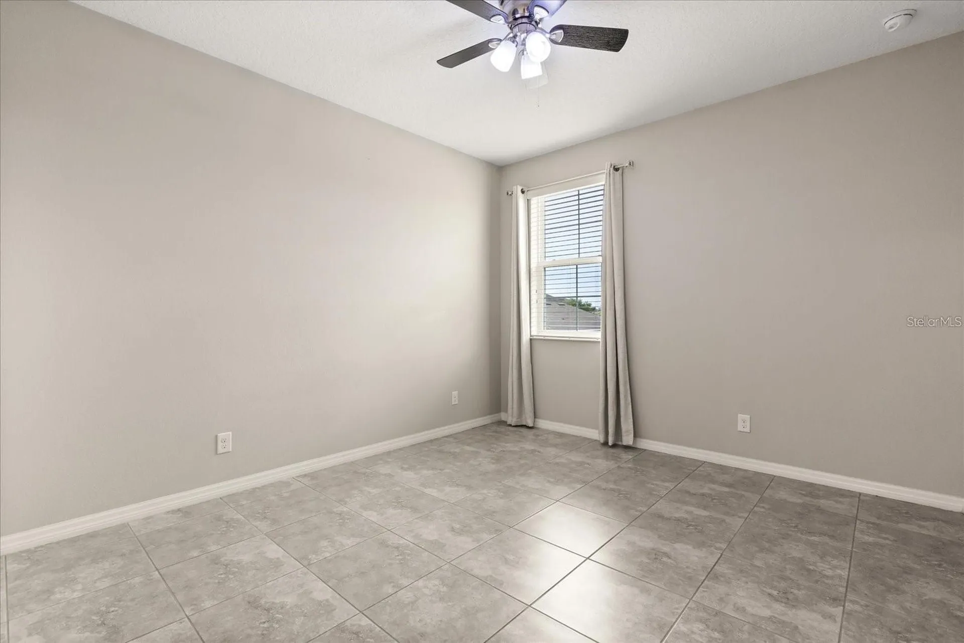 1046 Grand Hilltop Drive Apopka FL 32703