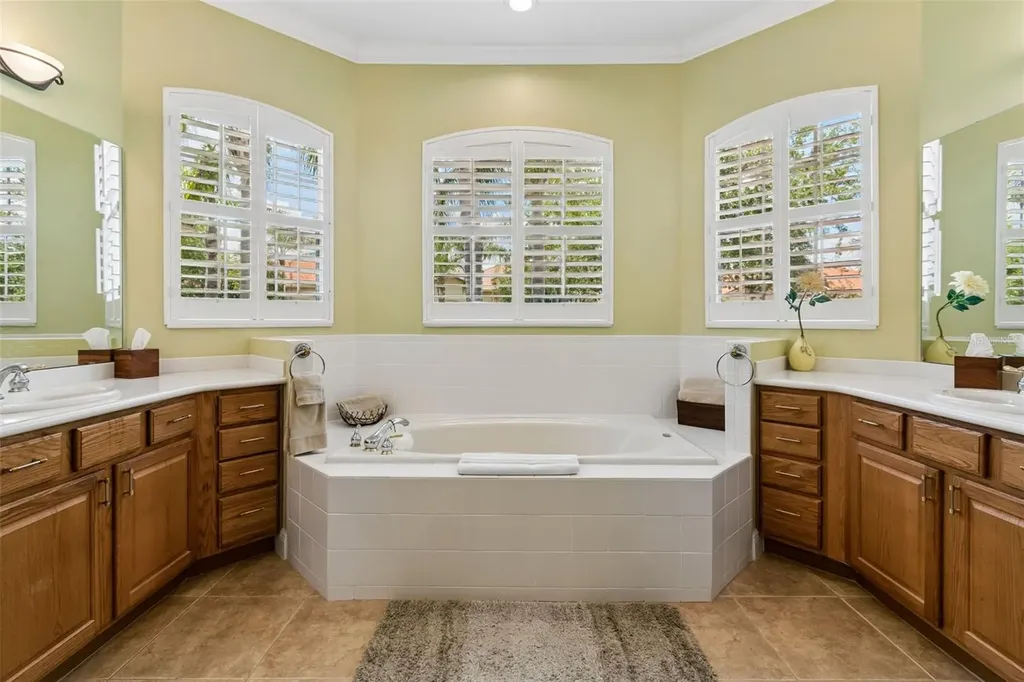 1179 Cambria Bend Kissimmee FL 34759