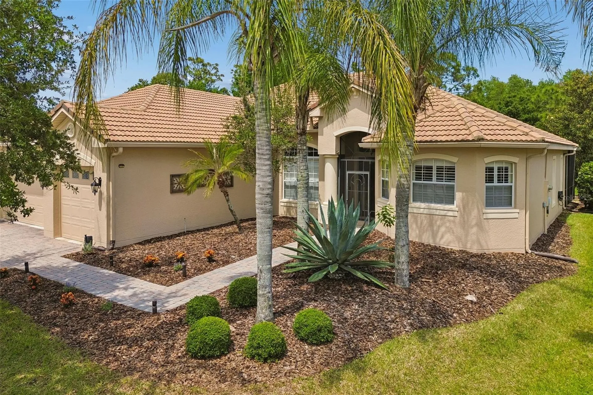1179 Cambria Bend Kissimmee FL 34759
