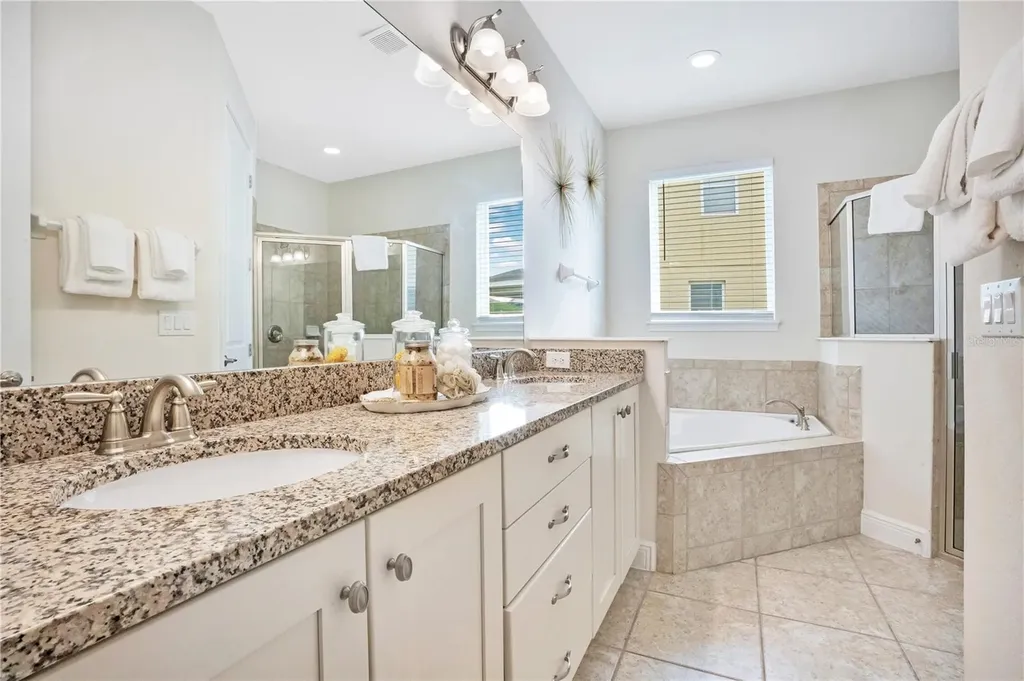 7734 Graben Street Kissimmee FL 34747