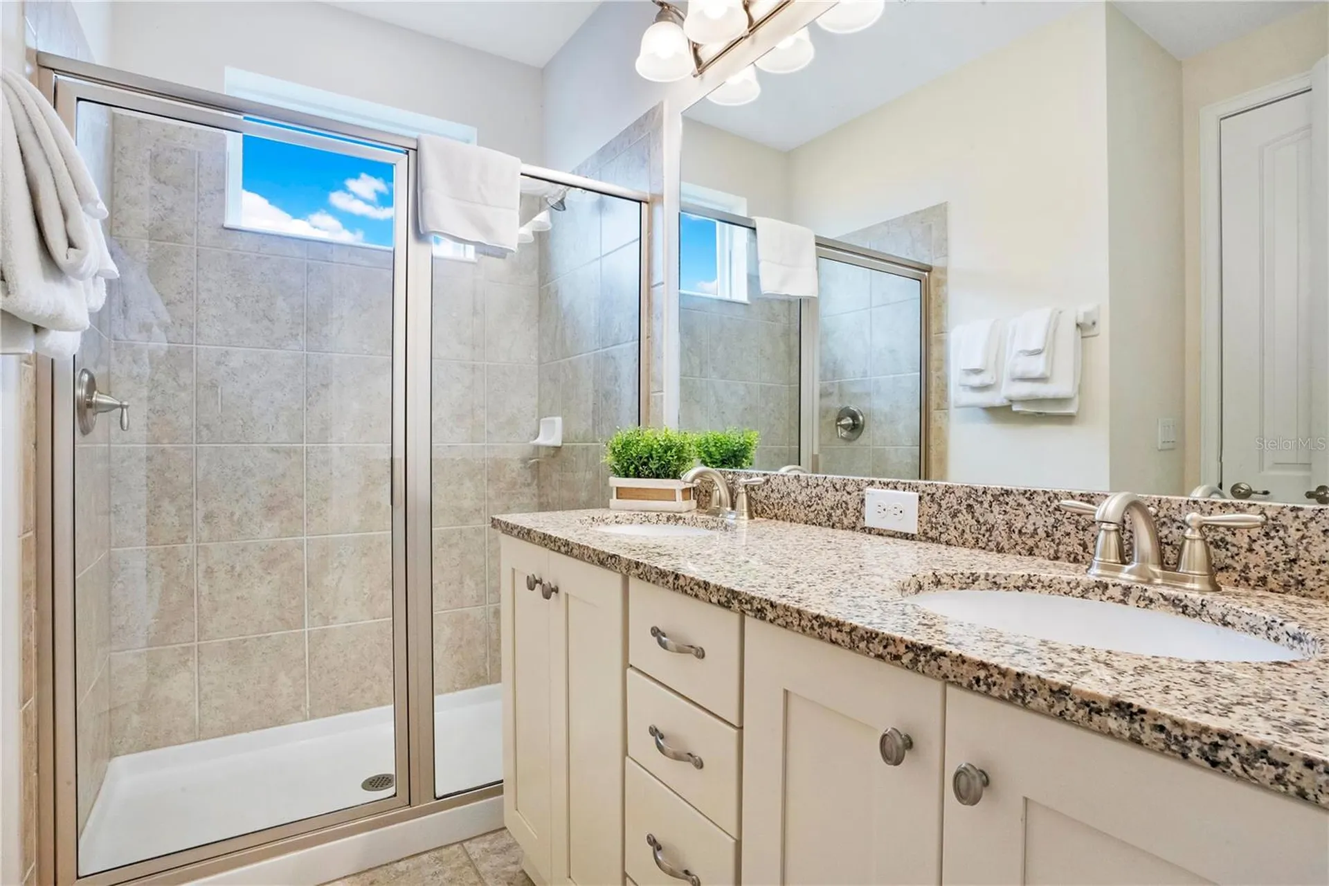 7734 Graben Street Kissimmee FL 34747