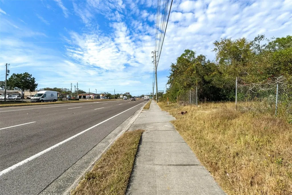 10331 State Road 52 Hudson FL 34669