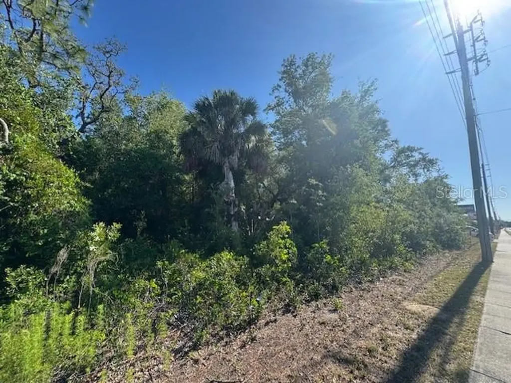 10331 State Road 52 Hudson FL 34669