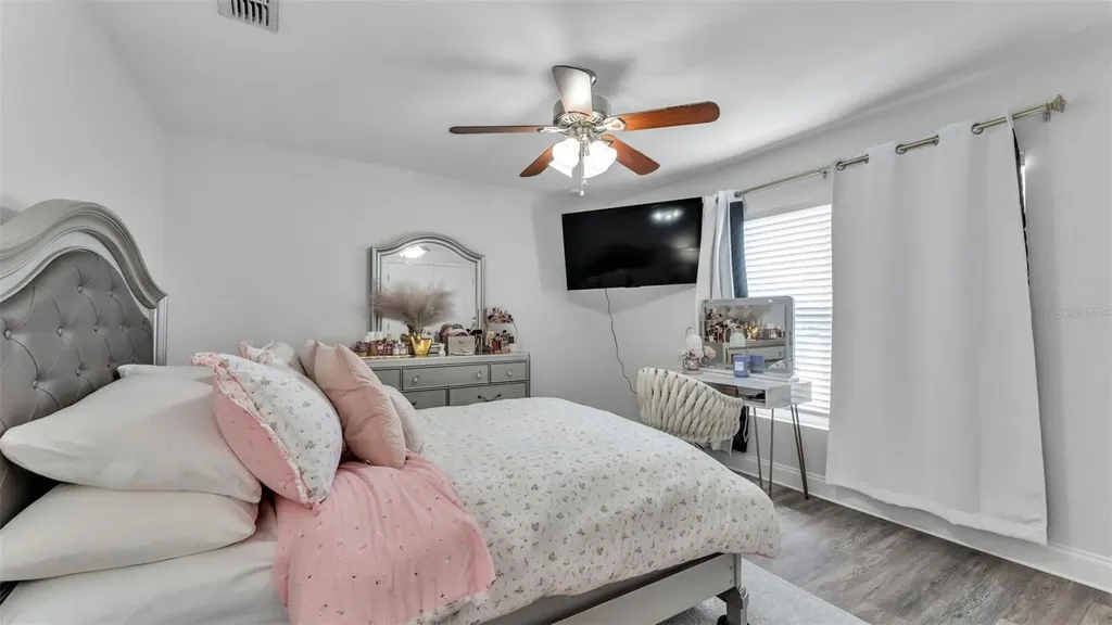 6929 Bently Drive Lakeland FL 33809