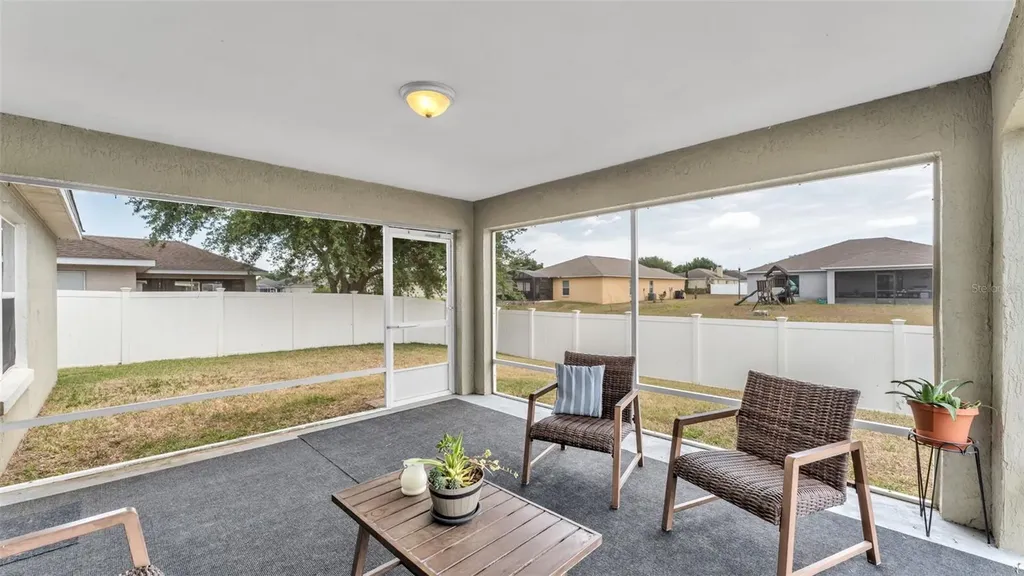 6929 Bently Drive Lakeland FL 33809
