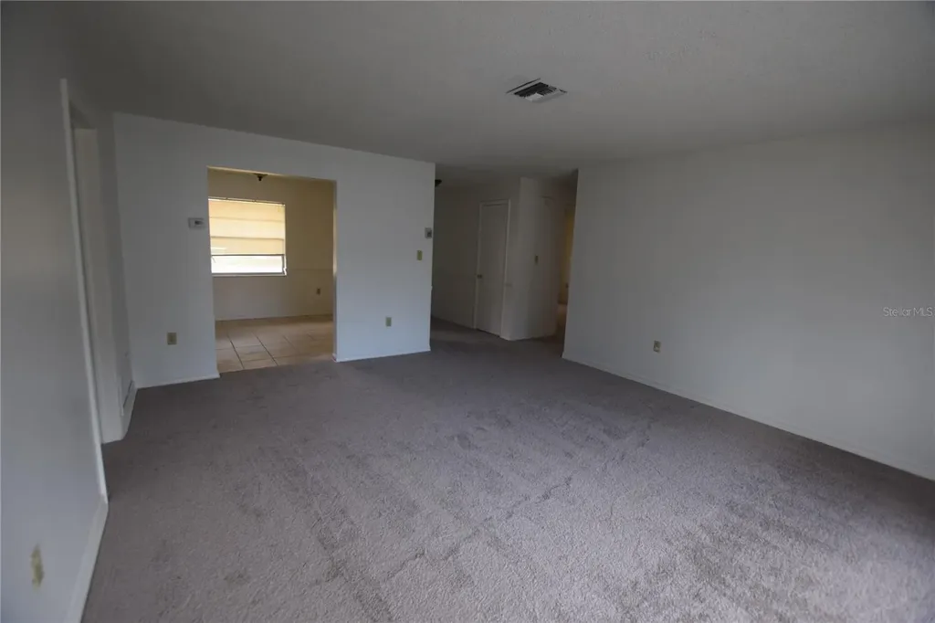 2762 Clear Cove Lane Orlando FL 32805
