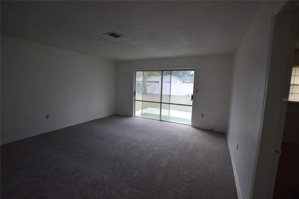 2762 Clear Cove Lane Orlando FL 32805