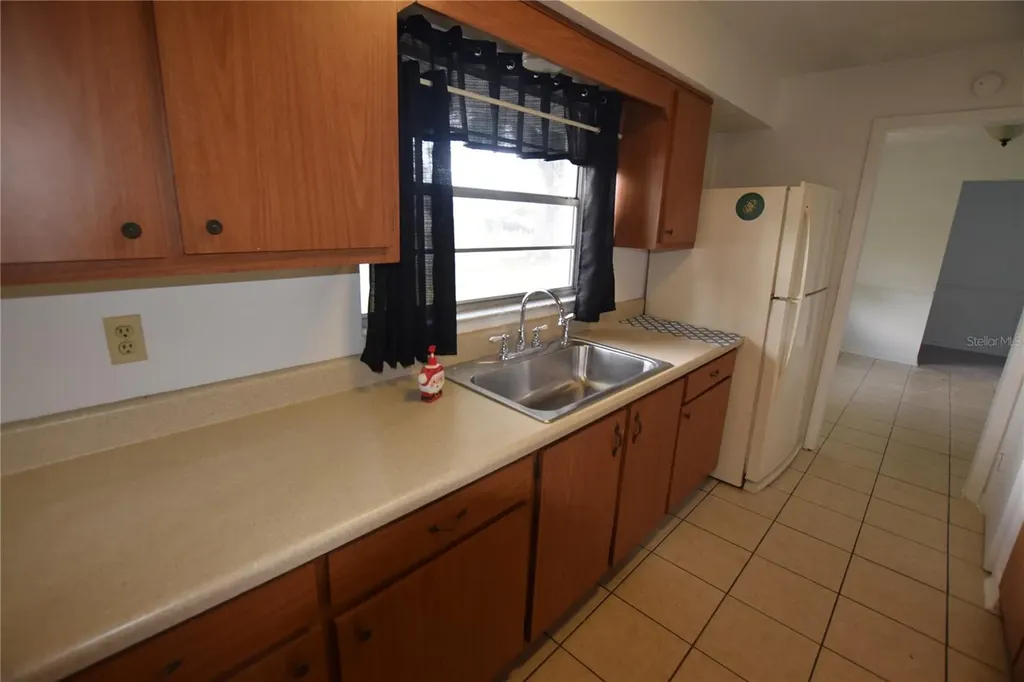 2762 Clear Cove Lane Orlando FL 32805