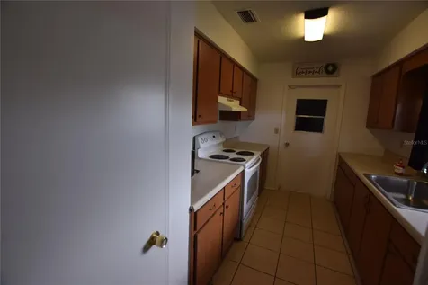 2762 Clear Cove Lane Orlando FL 32805
