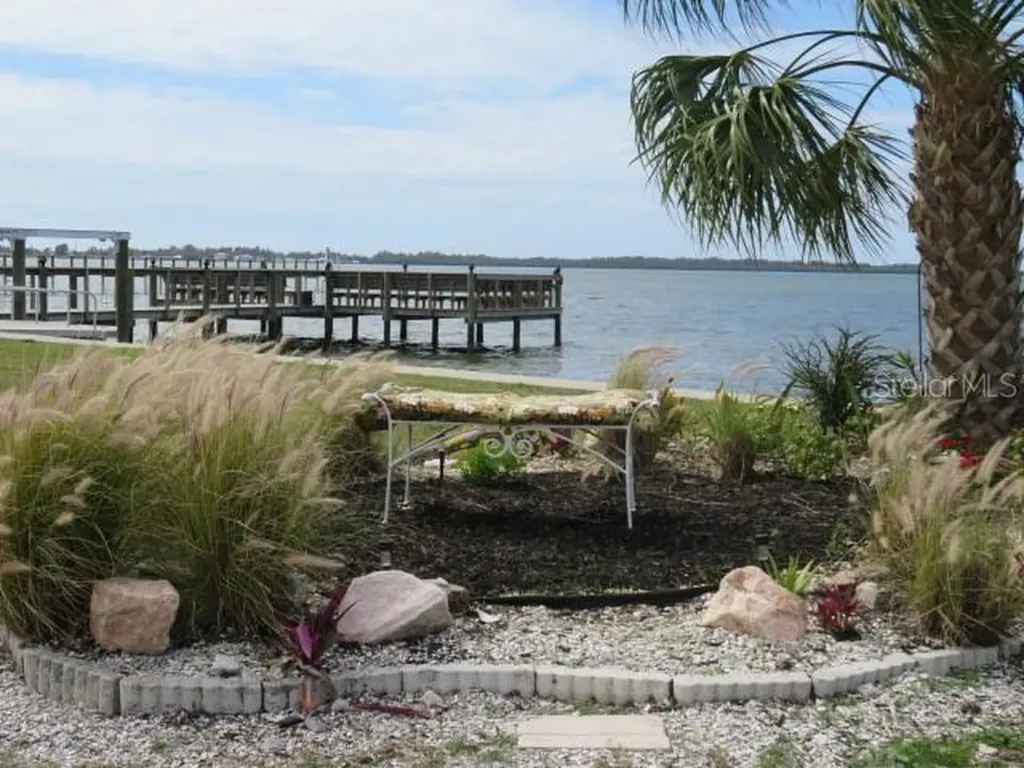 2107 Palma Sola Boulevard Bradenton FL 34209