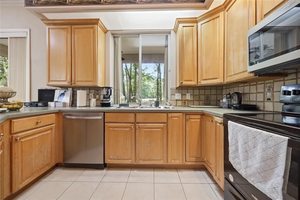5231 SW 103rd Drive Gainesville FL 32608