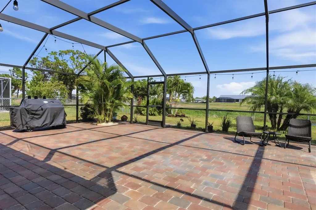 11 Oakland Hills Court Rotonda West FL 33947