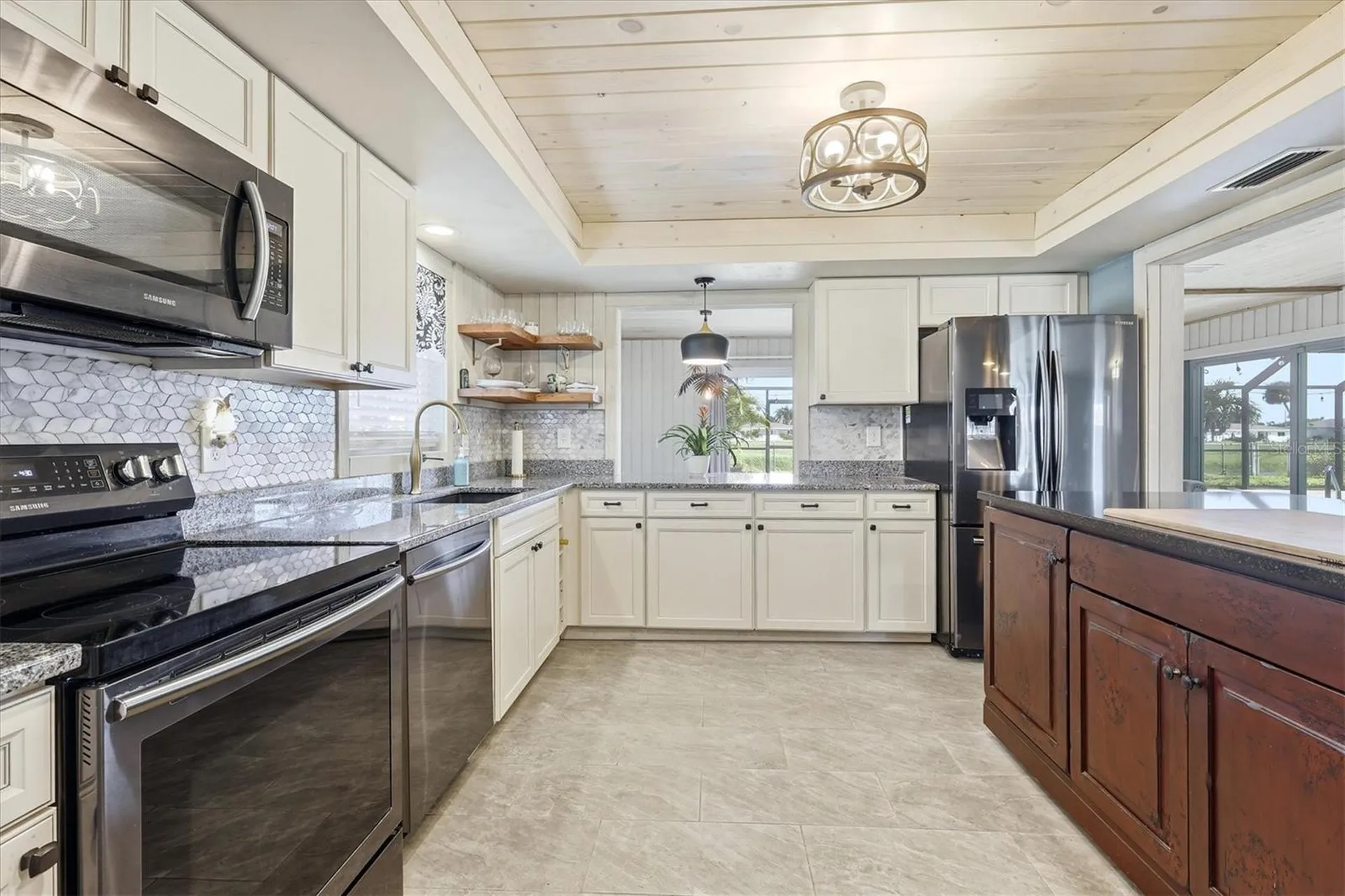 11 Oakland Hills Court Rotonda West FL 33947