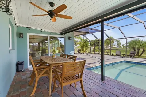 11 Oakland Hills Court Rotonda West FL 33947