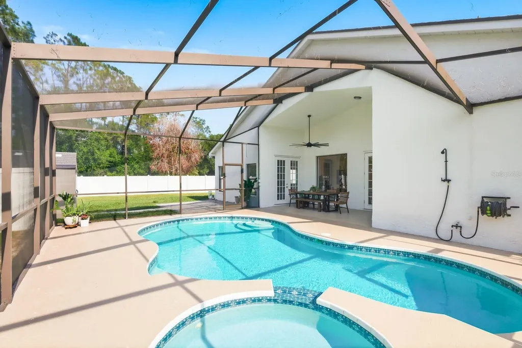 16318 Armstrong Place Tampa FL 33647