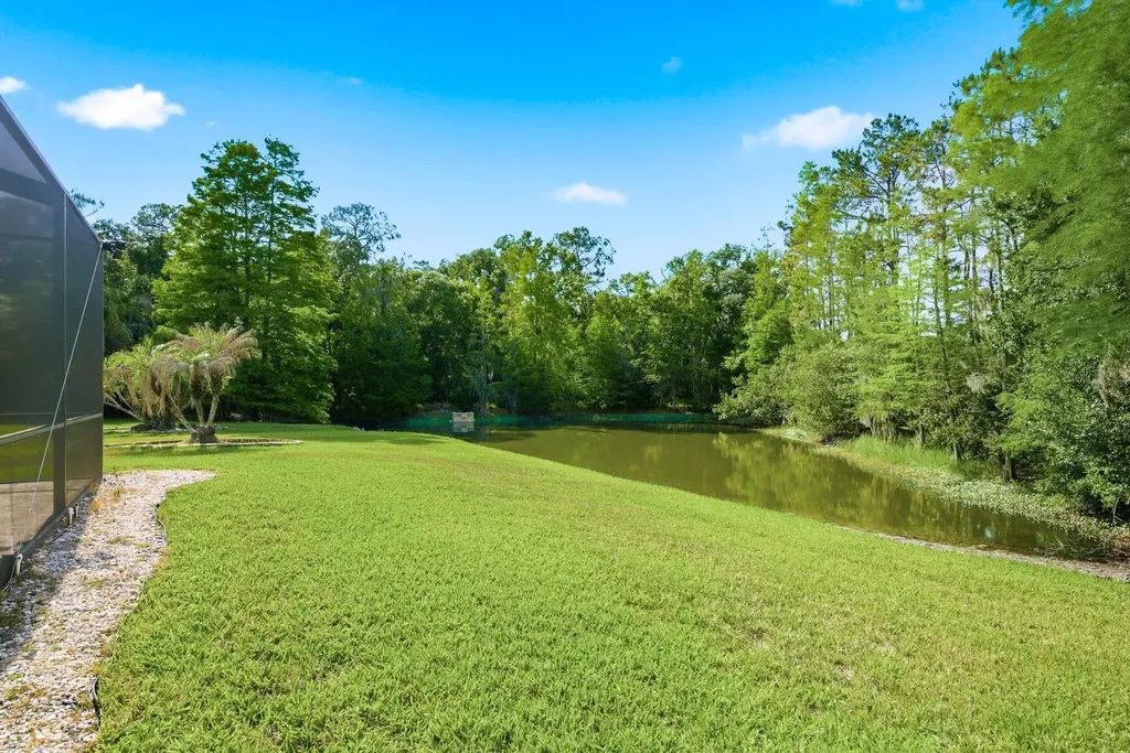 16318 Armstrong Place Tampa FL 33647
