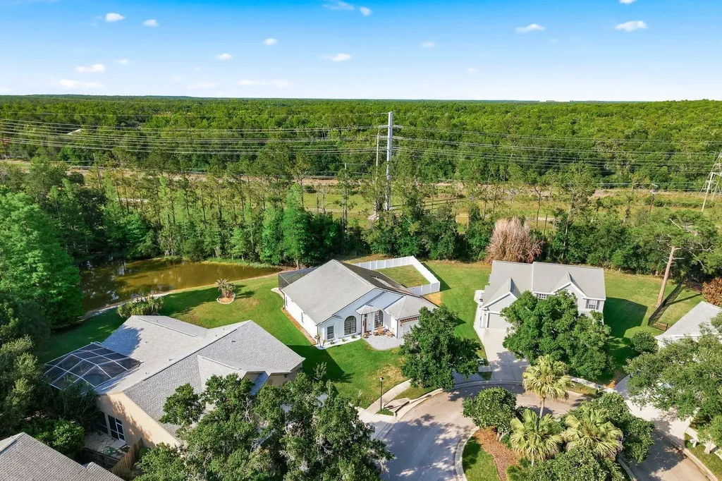 16318 Armstrong Place Tampa FL 33647