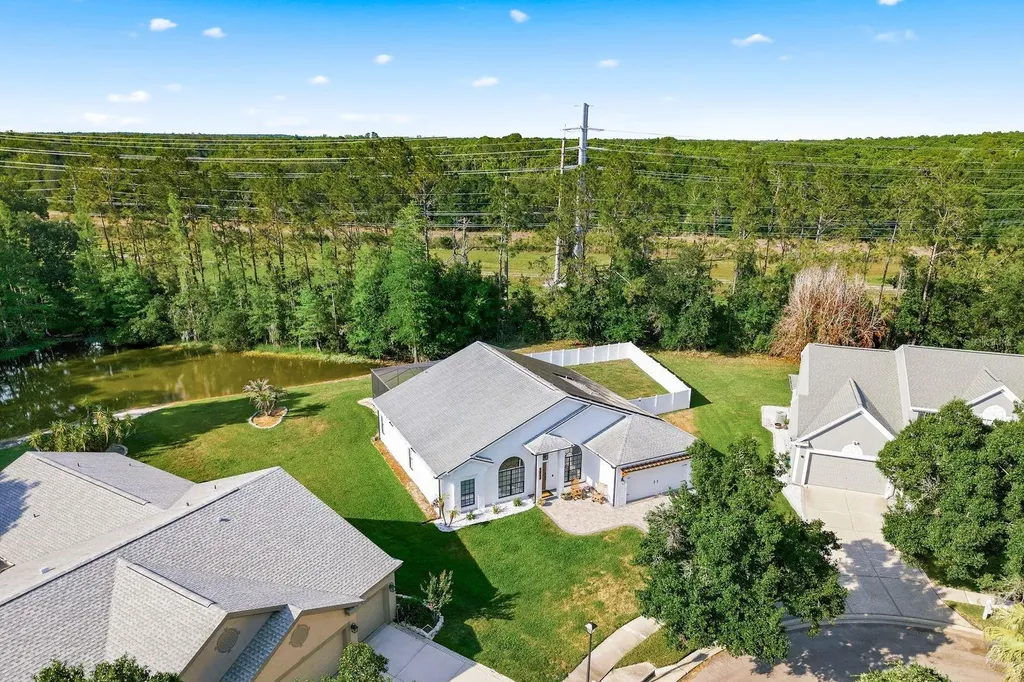16318 Armstrong Place Tampa FL 33647