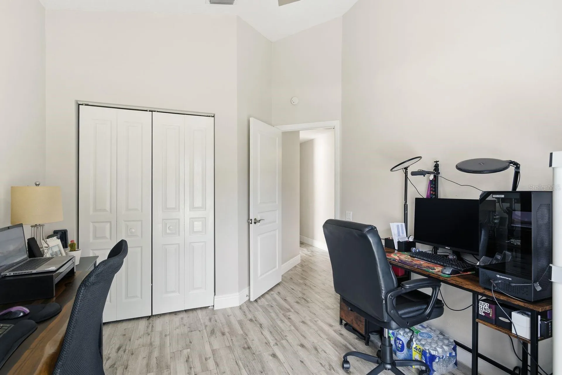 16318 Armstrong Place Tampa FL 33647