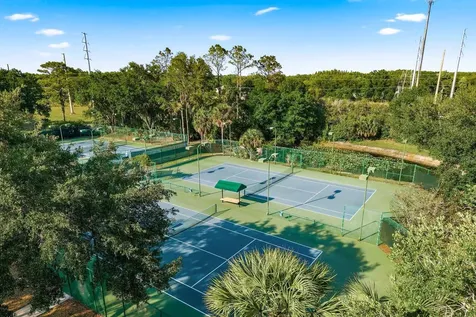 16318 Armstrong Place Tampa FL 33647